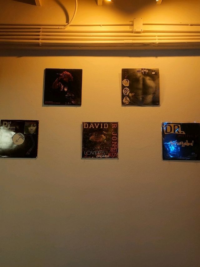 ร้านเปิดใหม่ เพลงดี Vibe ดี ราคามิตรภาพ