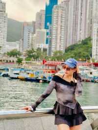 🌄 Explore Victoria Peak: Hong Kong's Iconic Skyline Spot! 🇭🇰