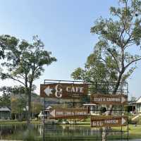 G&G Ratchaburi คาเฟ่ และ ที่พัก