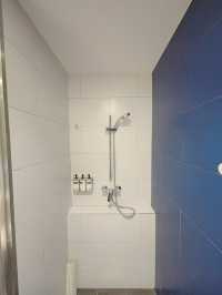 Holiday inn จิ่วจ้ายโกว ทำเลดี สะอาด ราคาไม่แพง
