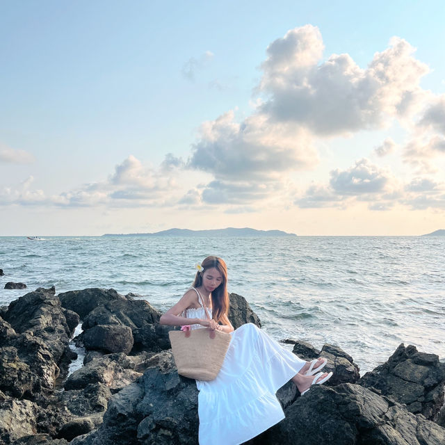 หาดลับระยองที่สวยมาก 🌅🌊
