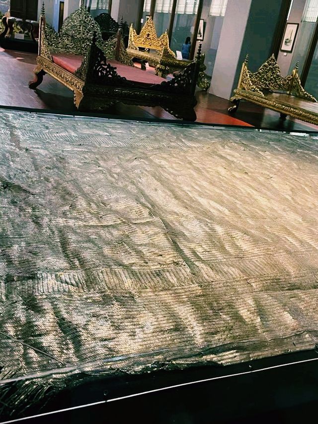 緬甸仰光著名博物館景點：緬甸國家博物館，適合打卡拍照📸