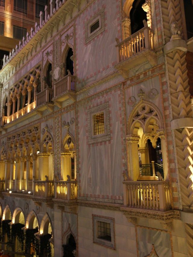 The Dazzling Magic of Las Vegas by Night