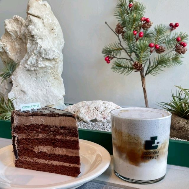 [🇰🇷安養] カスタムコーヒーで楽しむ絶品チョコケーキ