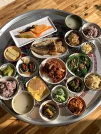 음미네