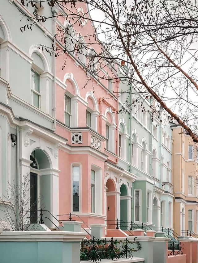 🇬🇧 Who Can Resist Notting Hill? London’s Most Aesthetic & Artsy Neighborhood 
