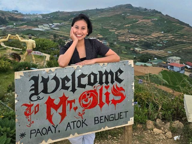 Rise to New Heights at Mount Olis: Soaring 7,900 Feet Above Sea Level!