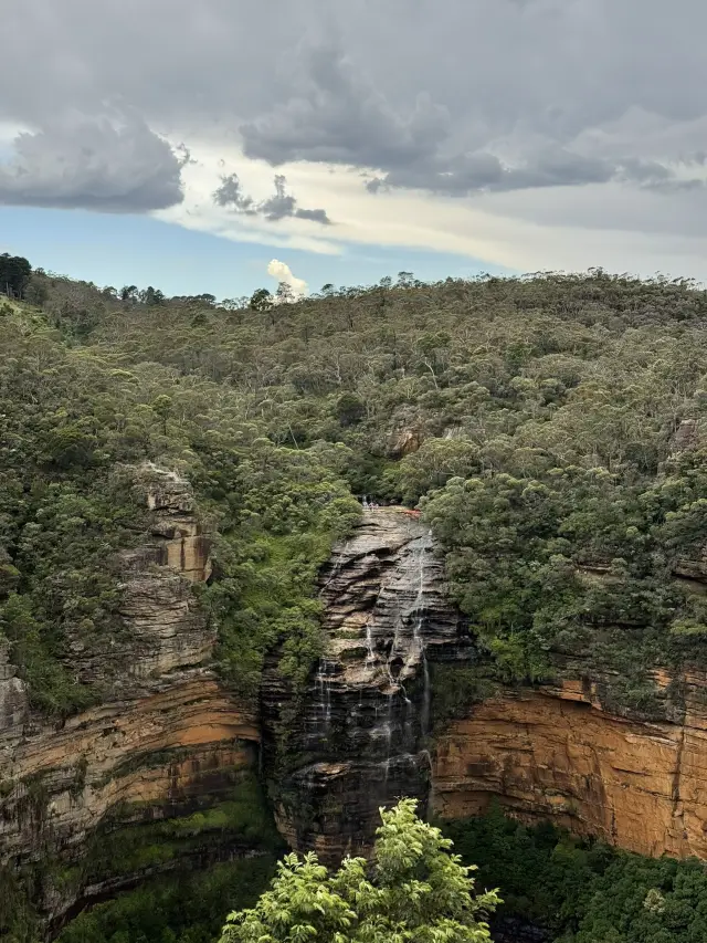 แนะนำสถานที่ท่องเที่ยวในซิดนีย์ ประเทศออสเตรเลีย - อุทยานแห่งชาติบลูเมาเทนส์