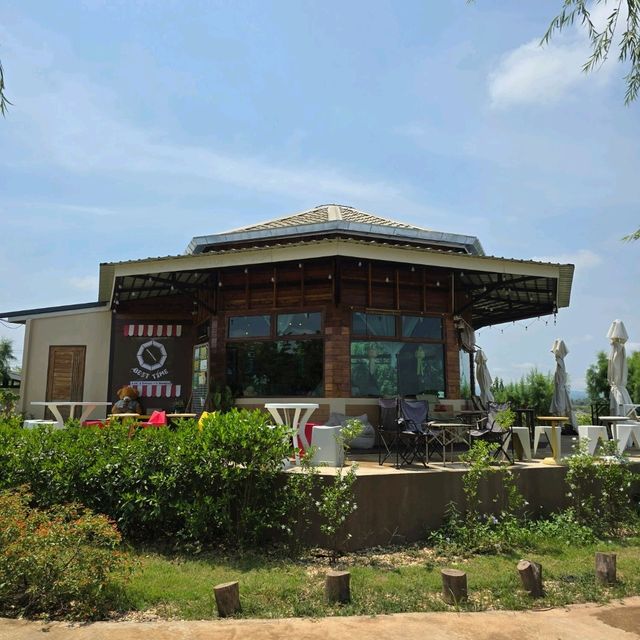 Best Time Cafe & Terrace เวียงสา, น่าน