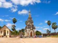 🌿 Savannakhet Slow Burn: Vintage Vibes, Mekong Sunsets & the Best Sandwich in Laos! 🥖  