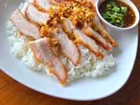 ก๋วยเตี๋ยวเรือใกล้ฉัน อร่อยริมแม่น้ำเจ้าพระยา
