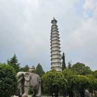 วัดเจ้าแม่กวนอิม Guanyin Temple จีน เมืองต้าหลี่