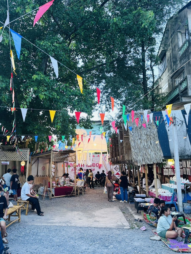 “ตลาดท่ามอญ” ถนนคนเดินกลางชุมชนมอญในนครศรีธรรมราช