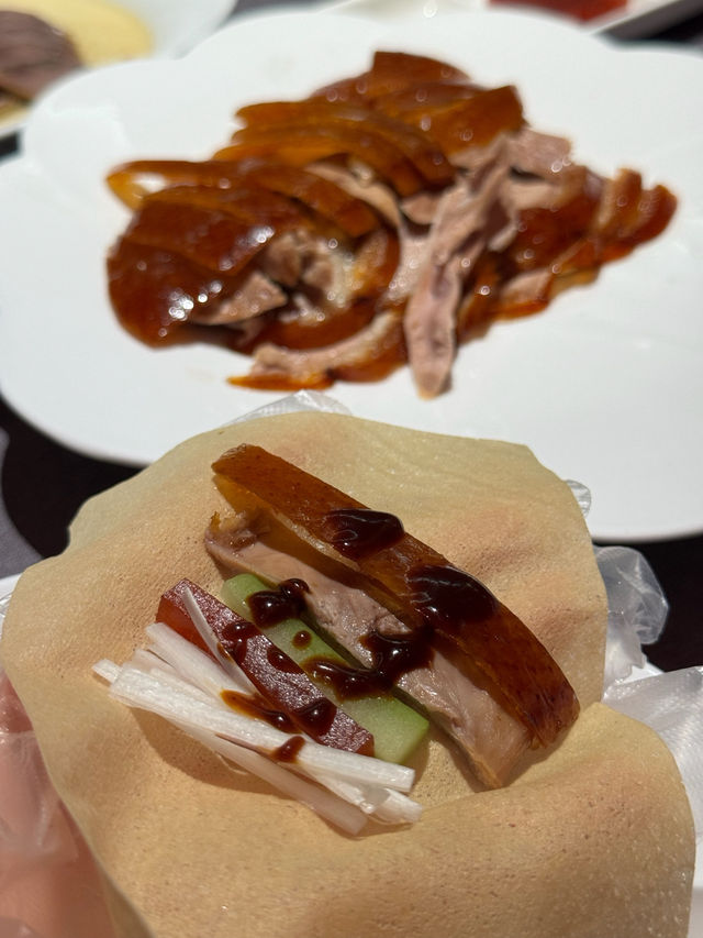 南山區烤鴨🦆第一名｜東興樓