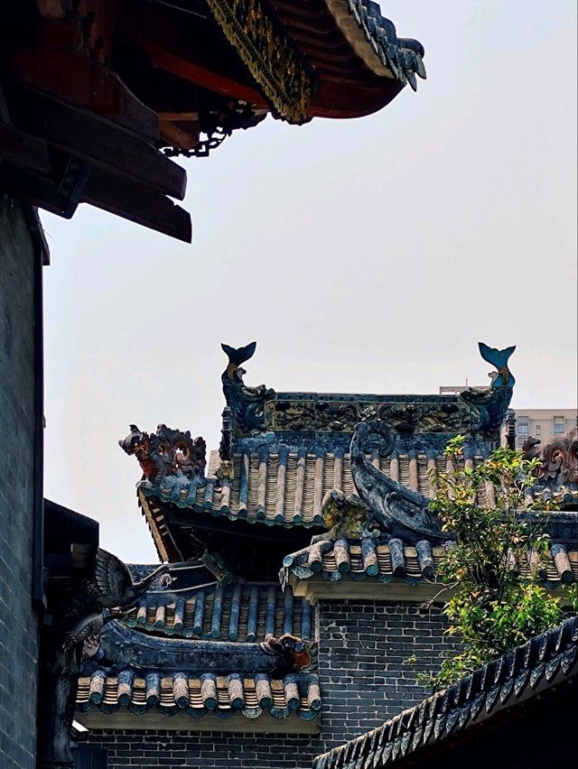 An Hour Escape from Guangzhou: Meeting Ip Man and Sweet Traditions
