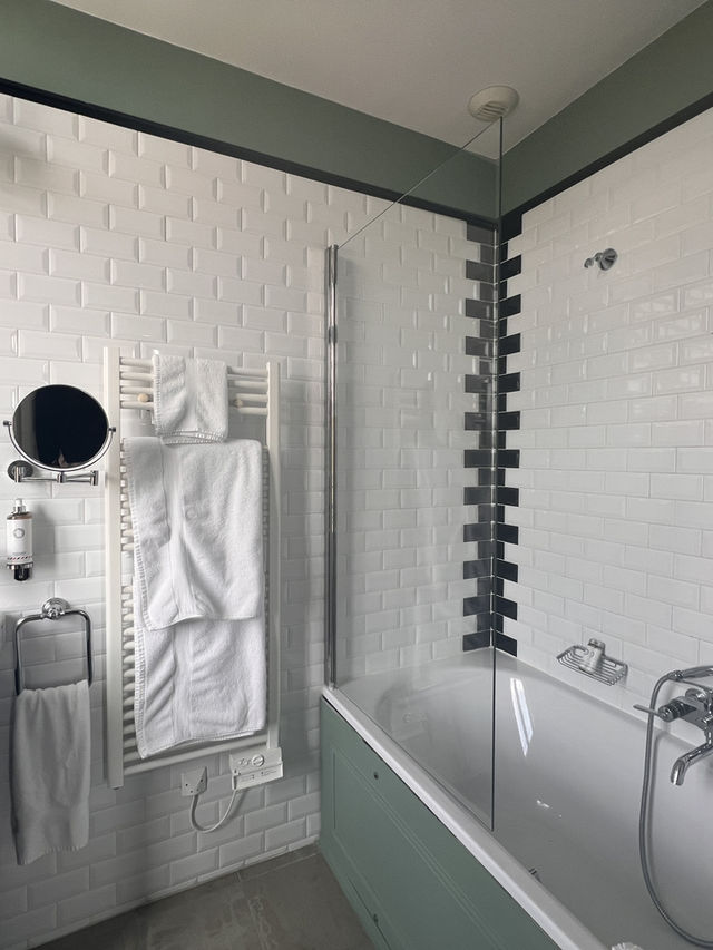 Grand Hôtel Henri เฟรนช์ชิคทางใต้ฝรั่งเศส