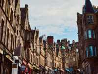 Edinburgh’s Spring Gardens and Castles