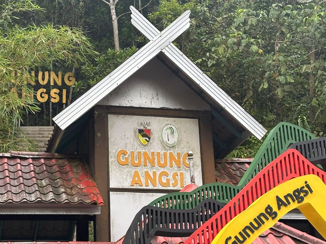 Conquering Gunung Angsi via Ulu Bendul — The Ultimate Challenge Hike! 🔥🏞️