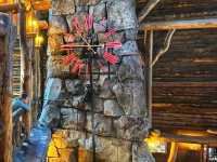 Historic Charm at Old Faithful Inn – Yellowstone’s Iconic Stay