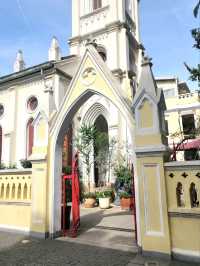 ความสงบและศักดิ์สิทธที่ Our Lady of Lourdes Chapel