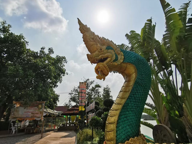วัดดอกบัวกลางน้ำ บ้านเชียง อุดรธานี 🪷🙏🏻