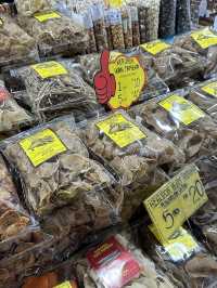 One Market to Rule Them All — Pasar Payang!