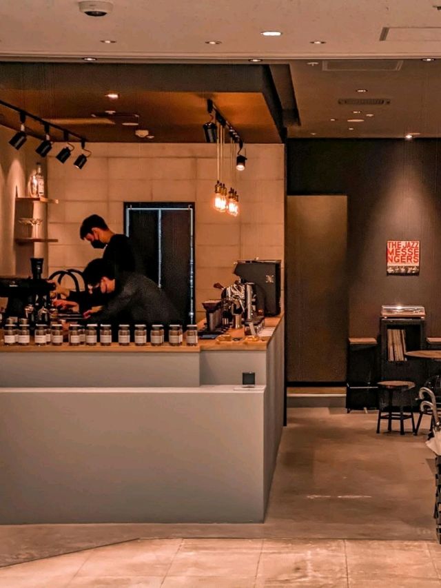 Convert Coffee Tokyo