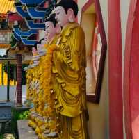 Kek Lok Si寺院：壮大な信仰の聖地と心の安らぎ