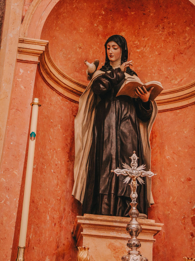 Where Two Worlds Collide – My Visit to the Mosque-Cathedral of Córdoba