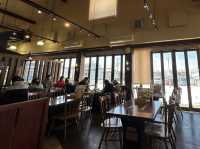 🚢 魚の駅生地 できたて館 航海灯 – Fresh Seafood Right by the Port