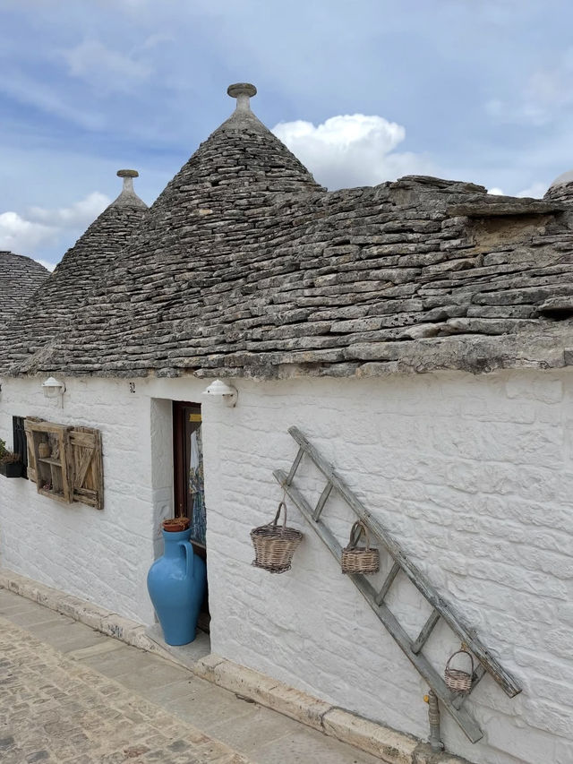【おとぎ話の世界へ】アルベロベッロでトゥルッリの街並みに癒される旅🏡✨