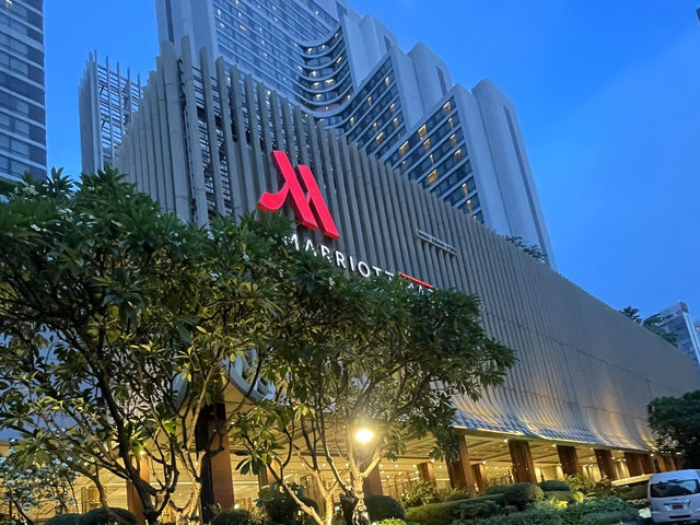 Marriott Marquis Queen’s Park Hotel