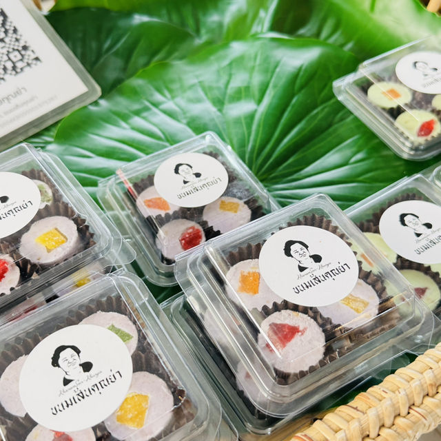 ขนมเส้นคุณย่า พัทยา มาแล้วต้องแวะ