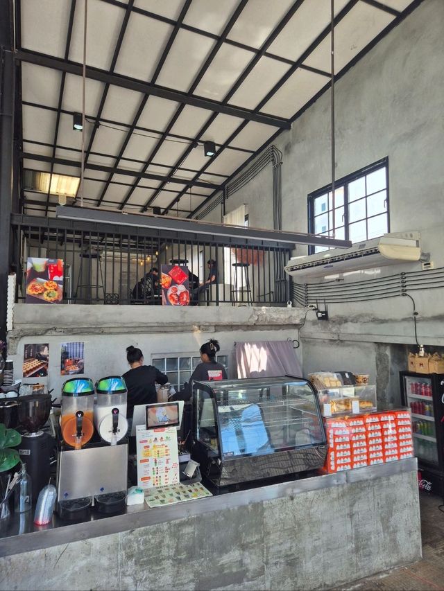 GOM Club : ขนมไข่สงขลา ชาหาดใหญ่