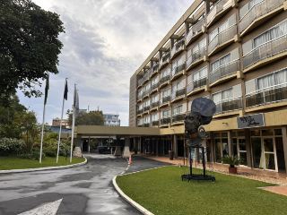 [Hôtel des Mille Collines]