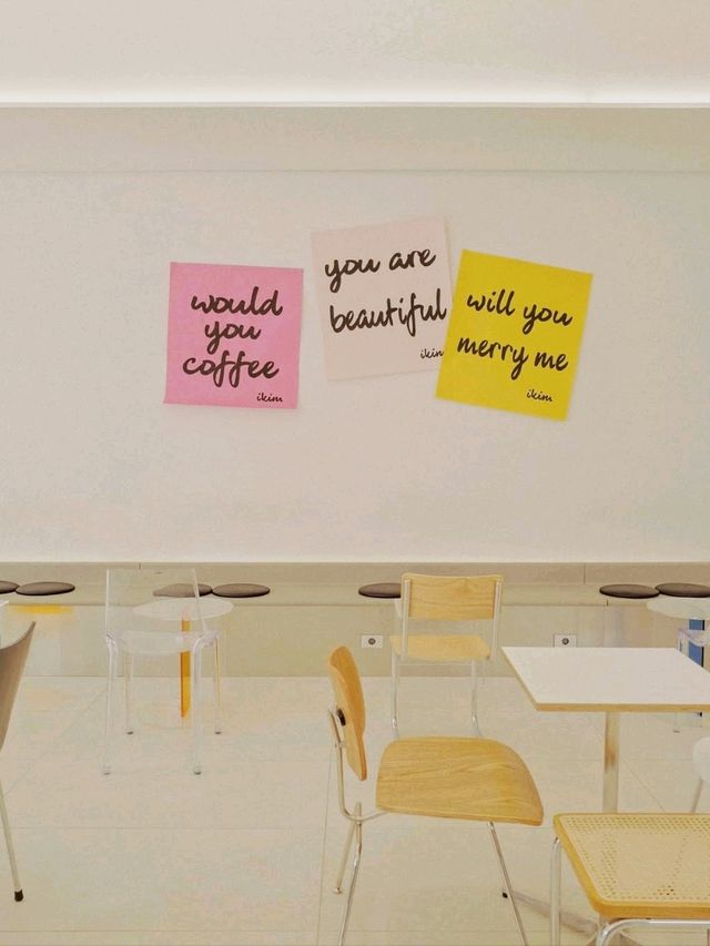 Studio-like Kuo's Cafe
