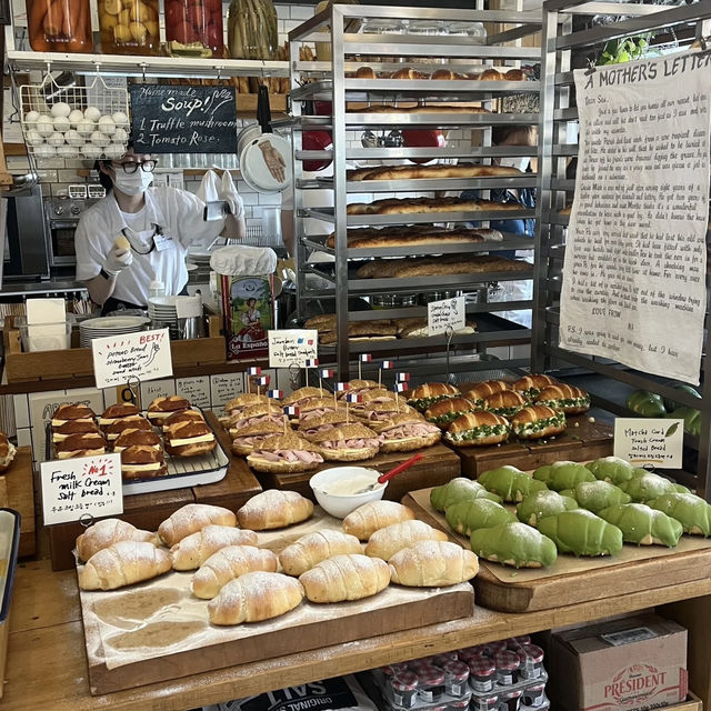 Where Craft Meets Crumb – My Visit to Artist Bakery, Seoul