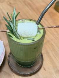 Utoo Boho Cafe & Patisserie