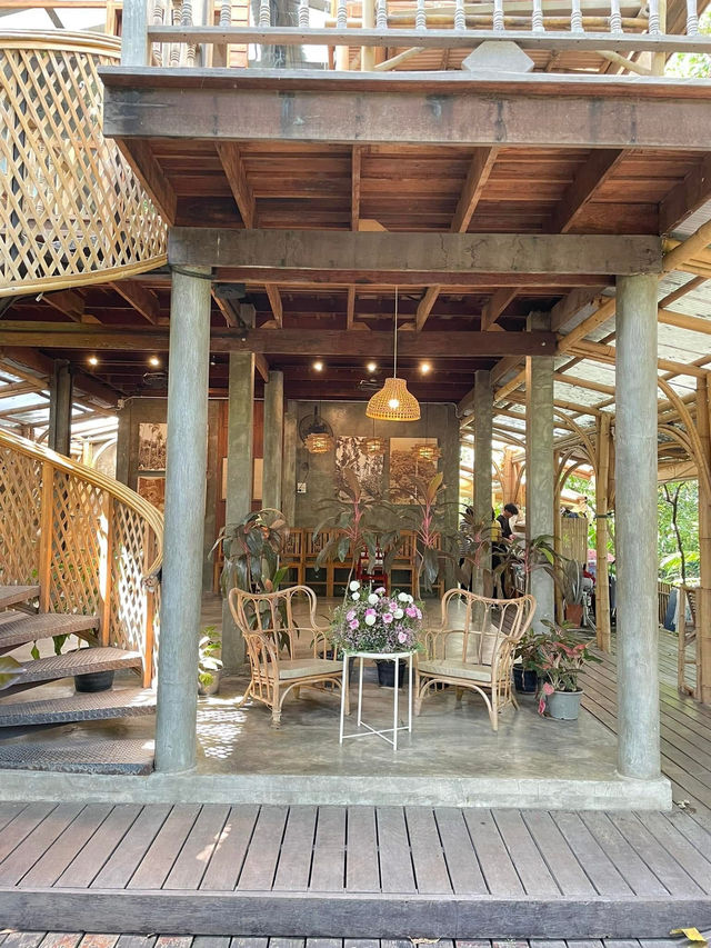 Natura Garden Cafe