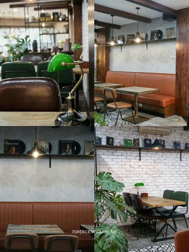 Clubhouse Café