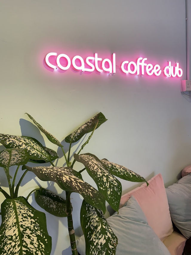 Coastal Coffee Club Kota Kinabalu, Artisanal Cakes and Calm in Damai 