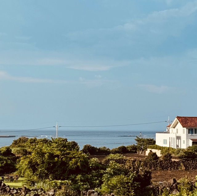 A Relaxing Retreat with Garden Views and Convenient Facilities