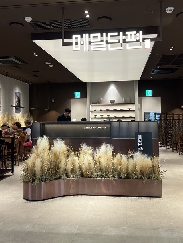메밀면 전문점, 메밀단편