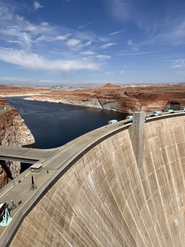 Glen Canyon Dam｜工程奇蹟與峽谷美景 🏗️
