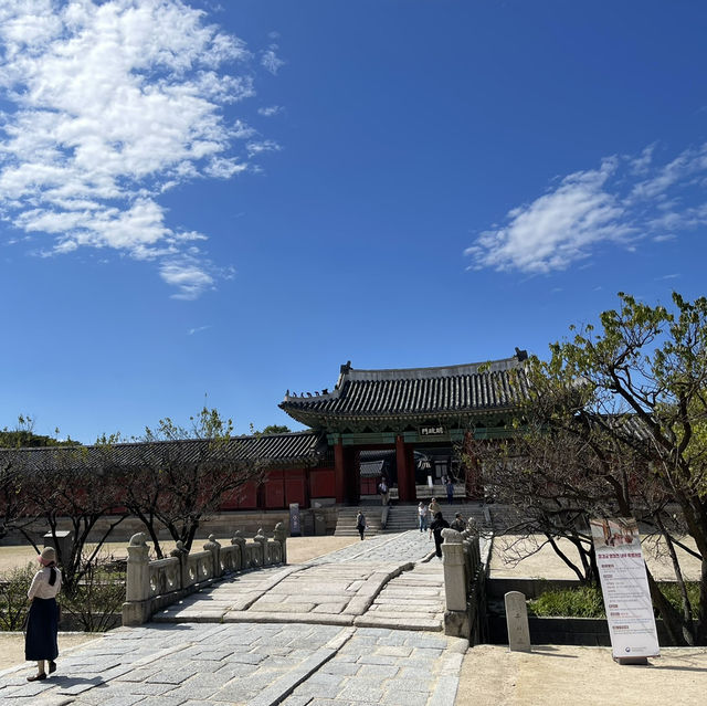 Seoul: The Ultimate Guide to Experiencing South Korea’s Vibrant Capital