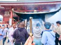 วัดเซ็นโซจิ (Sensoji Temple)