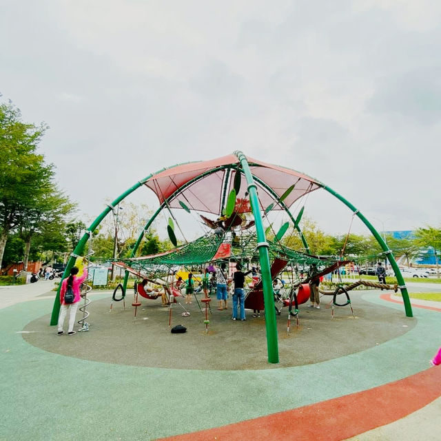 台中 是公園也是體能訓練場|黎新公園 台中 是公園也是體能訓練場|黎新公園