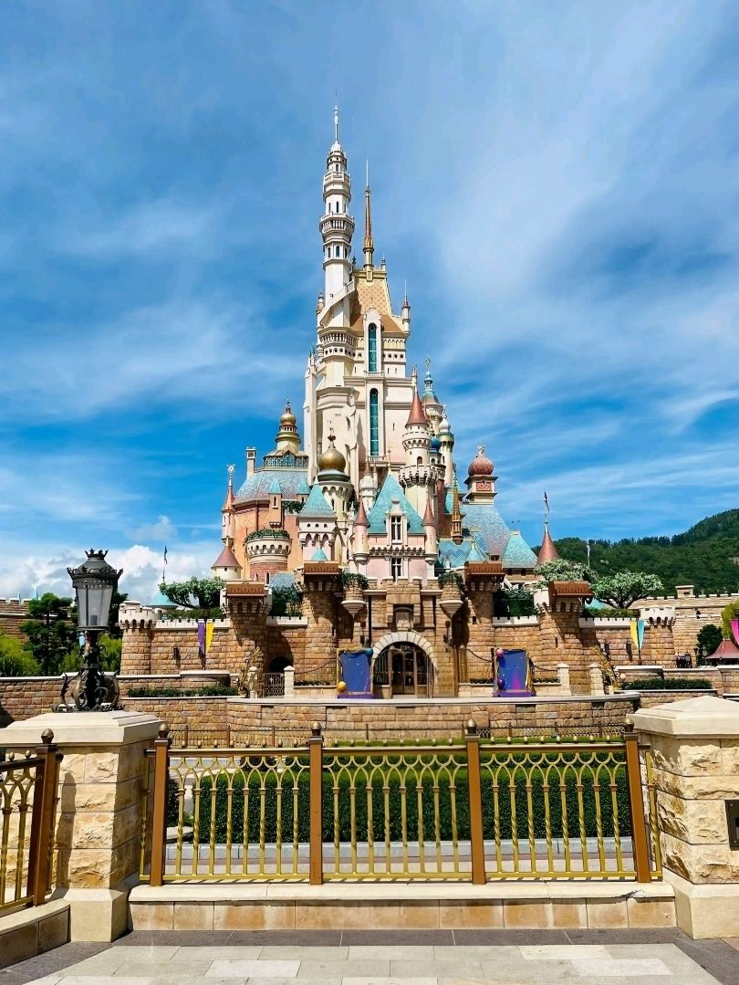 Hong Kong Disneyland: A Magical Adventure | Trip.com Hong Kong