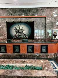 Seattle Coffee & Tea: Elegant Ambience with Exceptional Coffee and Pastries 