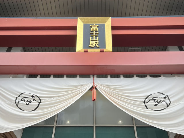 《山梨県》挑戰！！富士急ハイランド刺激類設施feat.Megu Fuji 